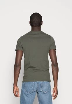 Pier One 3 PACK - T-Shirt Basic - Black/grey/green -Pier One 302b28ae9cfb4ba48ebdbc5d108d4998