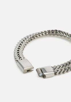 Pier One Armband - Silver-coloured 8 Pier One Armband - Silver-coloured -Pier One 8ade362317344761972d7f92dfca3311