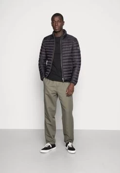 Pier One T-Shirt Basic - Black