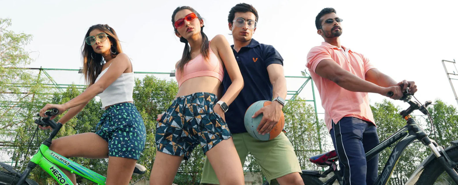 Pier One -Pier One FGJHFJ